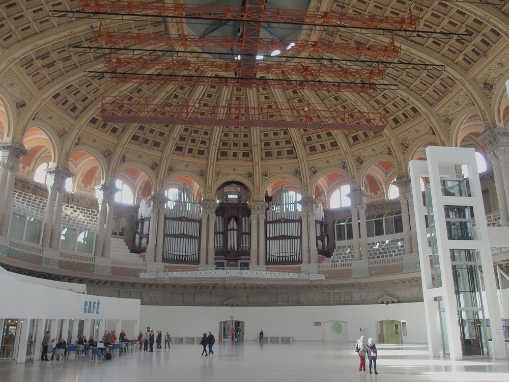 Nationalmuseum, Großer Veranstaltungssaal mit Orgel; Foto: Wolfgang Schmale